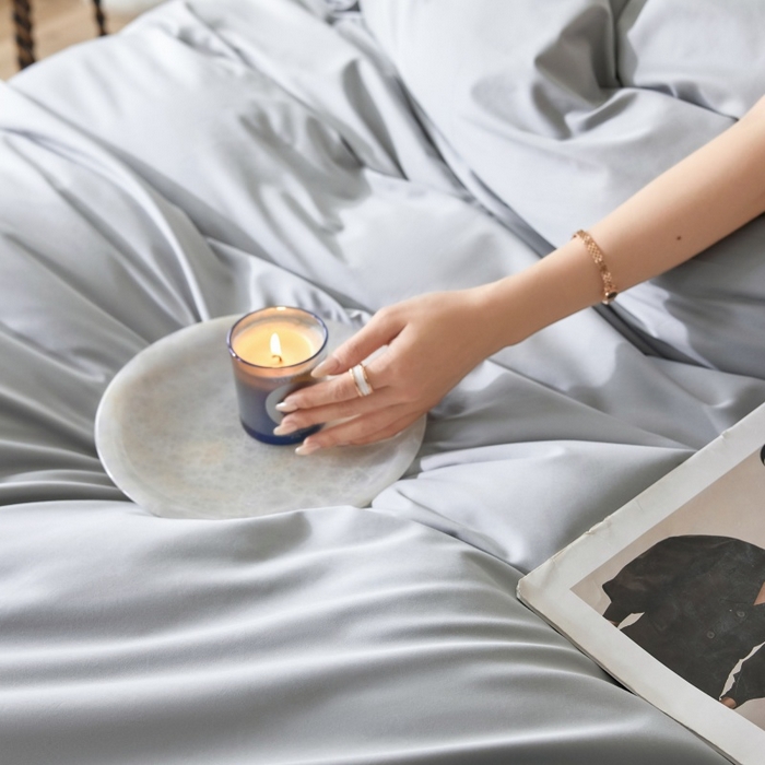 91家纺网 家纺一手货源 找家纺 天幕 2025新款60s素色双拼四件套 雅士灰&天空蓝