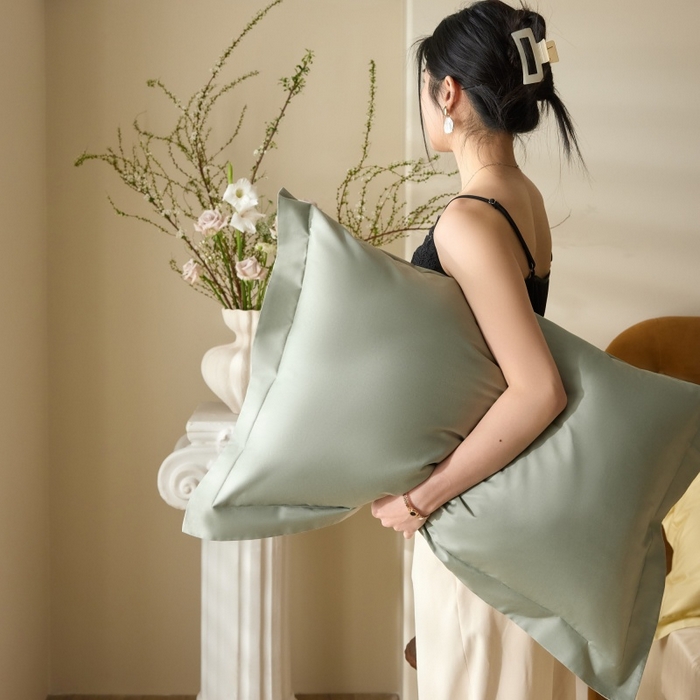 91家纺网 家纺一手货源 找家纺 天幕 2025新款60s素色双拼四件套 莺茶绿&香槟金