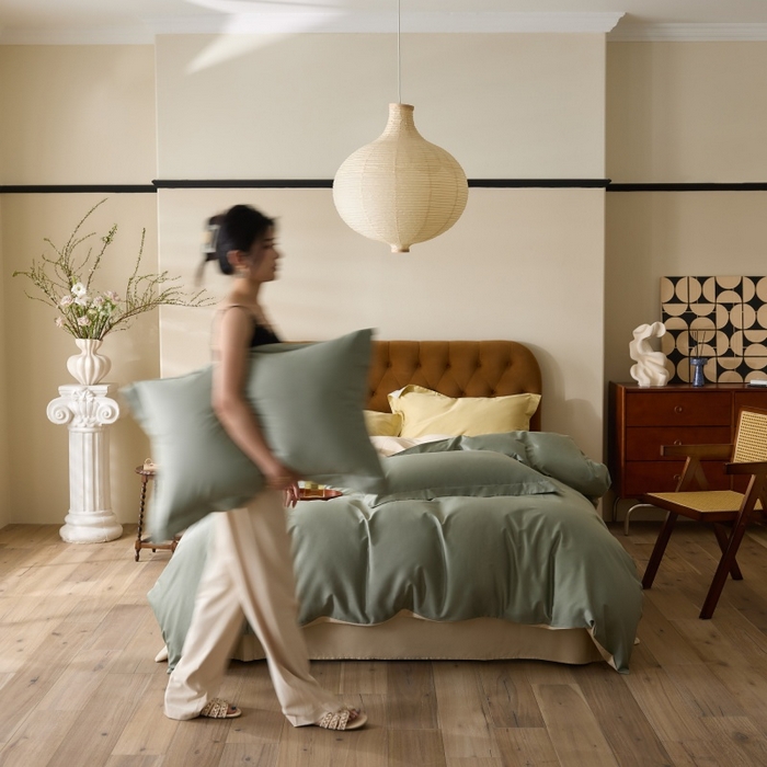 91家纺网 家纺一手货源 找家纺 天幕 2025新款60s素色双拼四件套 莺茶绿&香槟金