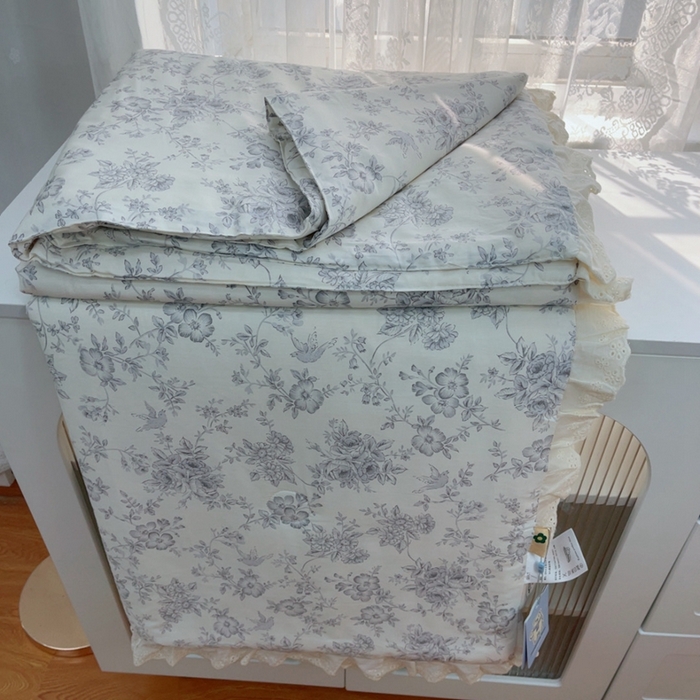 91家纺网 家纺一手货源 找家纺 （总）暖居 2025新款法式韩系双面纯棉夏被约3.2斤空调被夏季薄被子可水洗跑量款