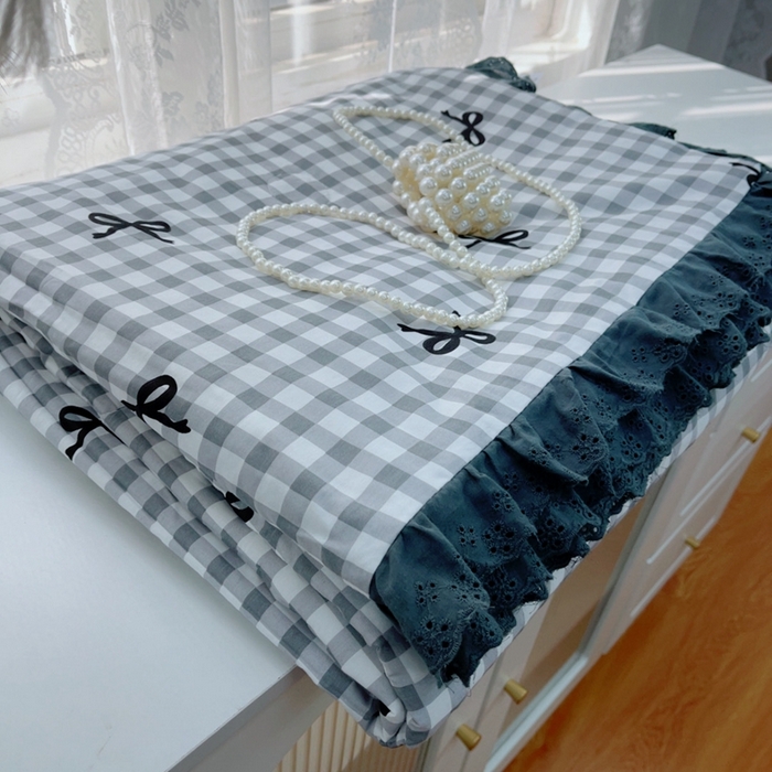91家纺网 家纺一手货源 找家纺 暖居 2025新款法式韩系双面纯棉夏被约3.2斤空调被夏季薄被子可水洗跑量款 灰格蝴蝶结