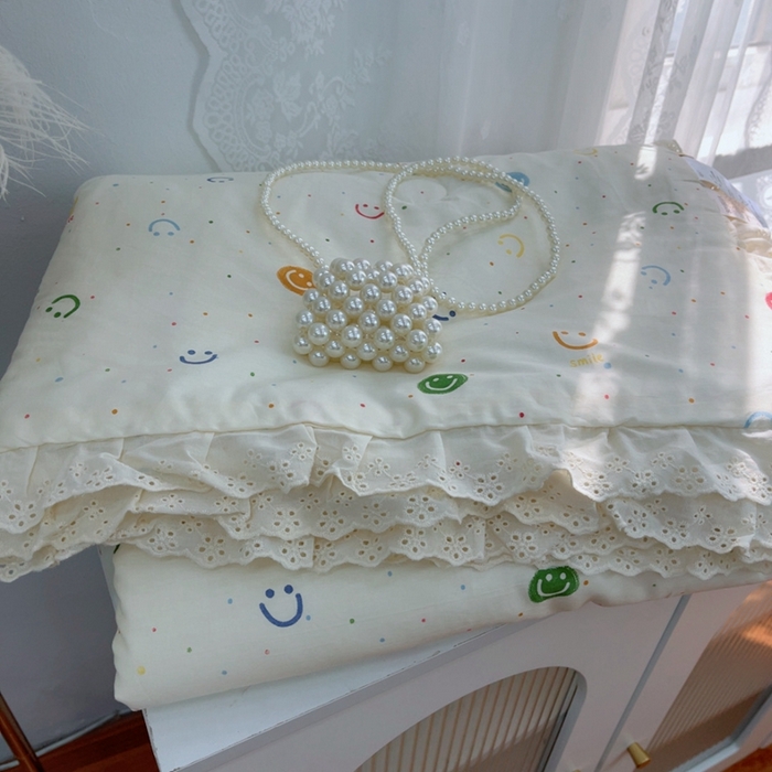 91家纺网 家纺一手货源 找家纺 暖居 2025新款法式韩系双面纯棉夏被约3.2斤空调被夏季薄被子可水洗跑量款 奶油笑脸