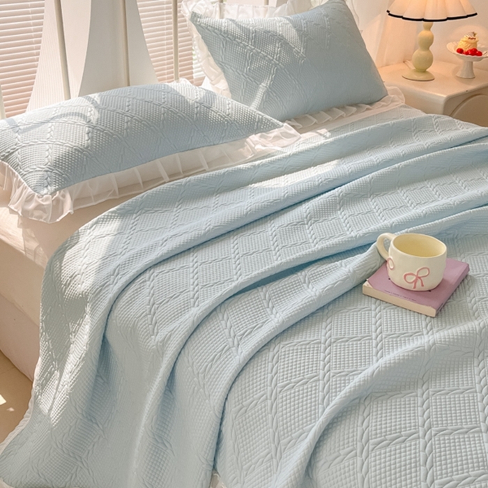 91家纺网 家纺一手货源 找家纺 暖居 2025新款A类冷按感‬摩豆豆气空‬层软凉席感凉‬薄垫 缪兰