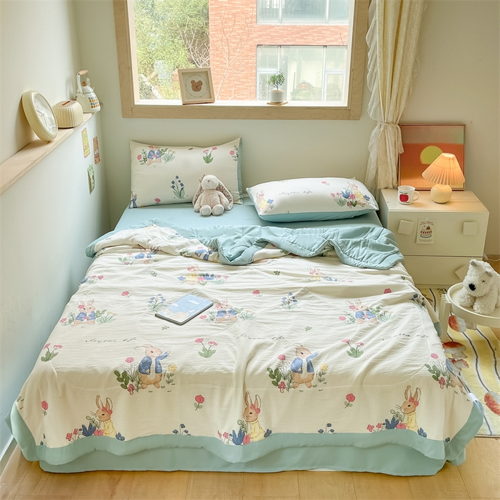 91家纺网 家纺一手货源 找家纺 咏绒家纺工厂店 2025新款A类云朵棉棉花夏被被子被芯 爱丽丝-蓝