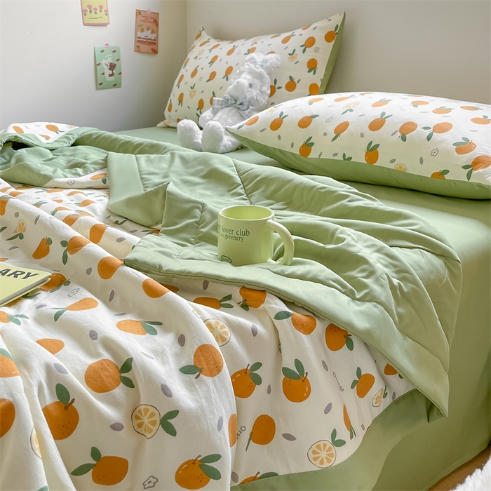 91家纺网 家纺一手货源 找家纺 咏绒家纺工厂店 2025新款A类云朵棉棉花夏被被子被芯 橙意满满-绿