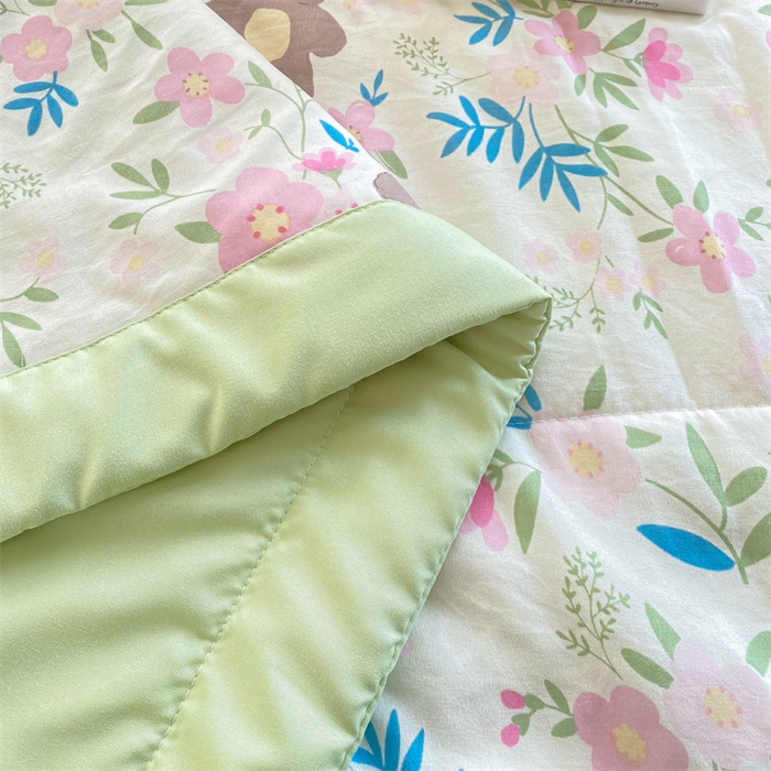 91家纺网 家纺一手货源 找家纺 咏绒家纺工厂店 2025新款A类云朵棉棉花夏被被子被芯 许愿熊