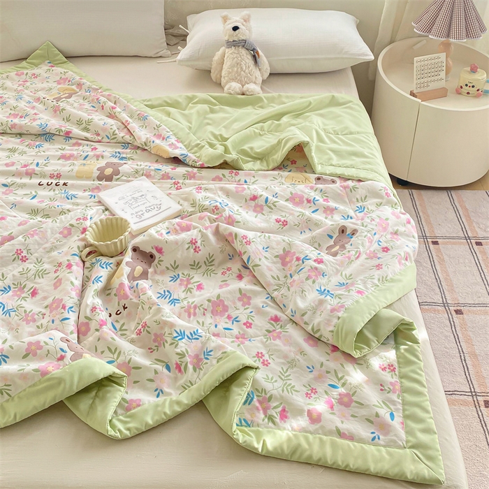 91家纺网 家纺一手货源 找家纺 咏绒家纺工厂店 2025新款A类云朵棉棉花夏被被子被芯 许愿熊