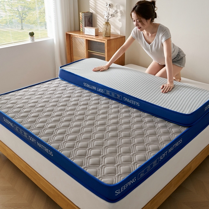 91家纺网 家纺一手货源 找家纺 锦丝钰床垫 2025新款双层网眼透气乳胶记忆棉床垫 静谧灰