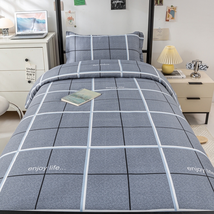 91家纺网 家纺一手货源 找家纺 上学郎家居 2025新款学生宿舍130克加厚磨毛三件套 轨迹