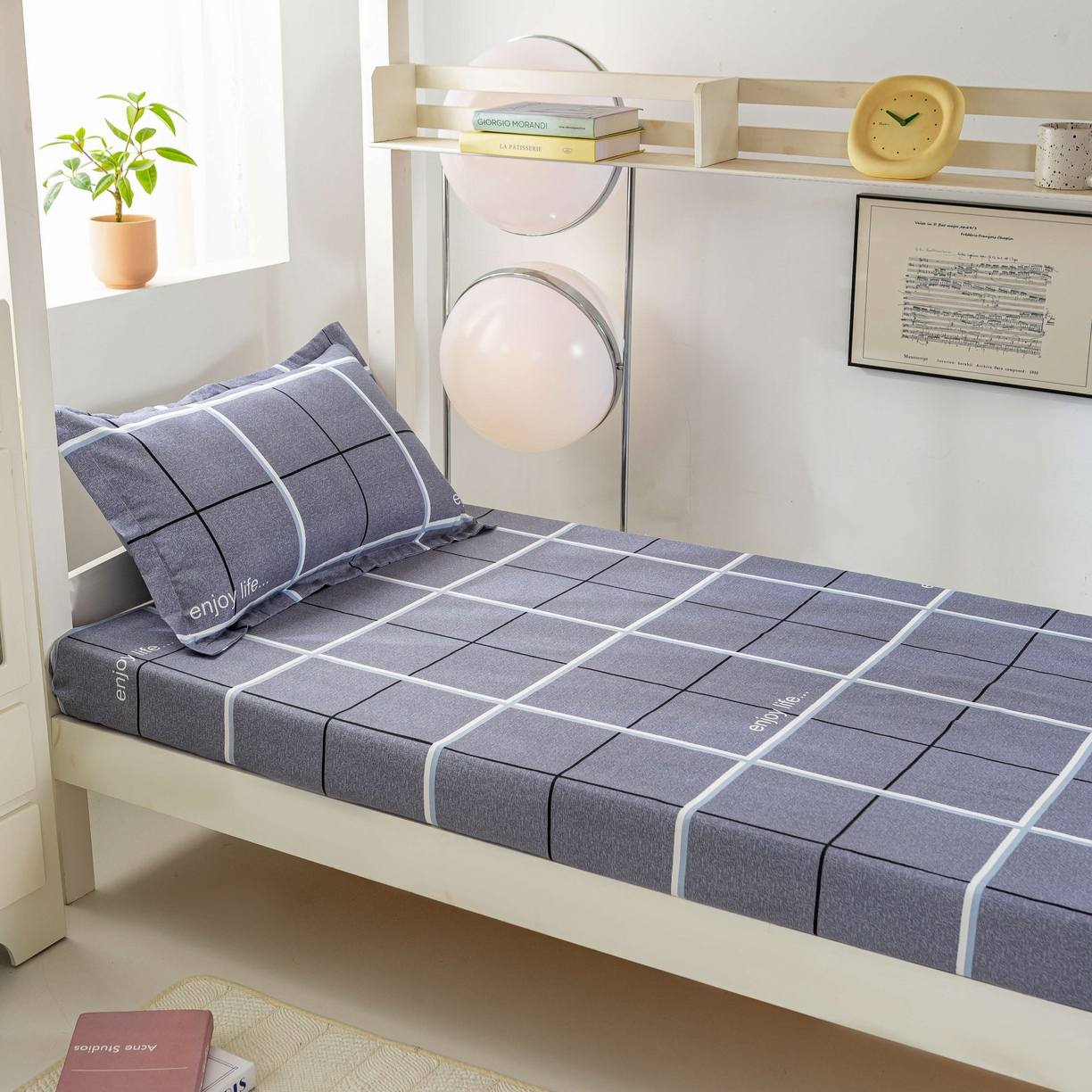 91家纺网 家纺一手货源 找家纺 上学郎家居 2025新款学生宿舍130克加厚磨毛三件套 轨迹