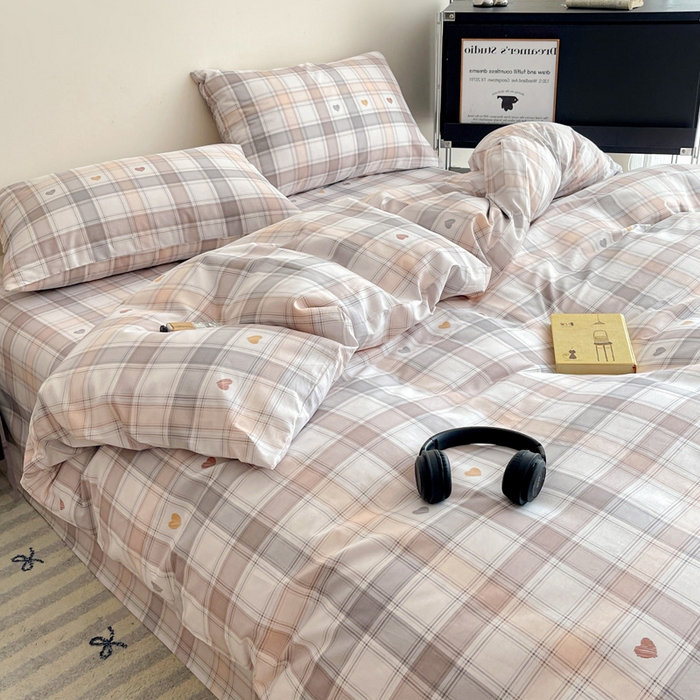 91家纺网 家纺一手货源 找家纺 耀悦家纺 2025新款简约无印风条纹格子纯棉四件套被套床单枕套床笠宿舍学生套件 心语格调