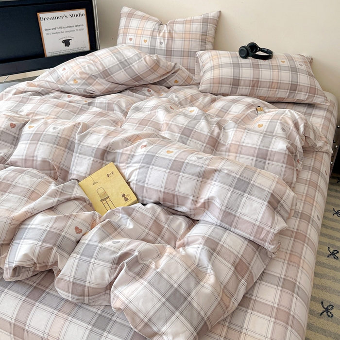 91家纺网 家纺一手货源 找家纺 耀悦家纺 2025新款简约无印风条纹格子纯棉四件套被套床单枕套床笠宿舍学生套件 心语格调