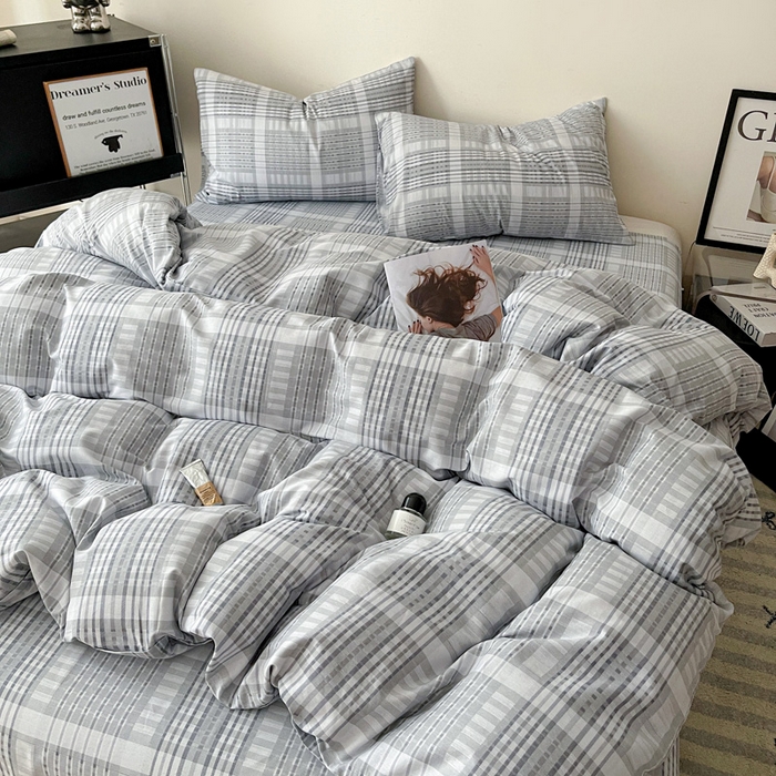 91家纺网 家纺一手货源 找家纺 耀悦家纺 2025新款简约无印风条纹格子纯棉四件套被套床单枕套床笠宿舍学生套件 优雅灰调
