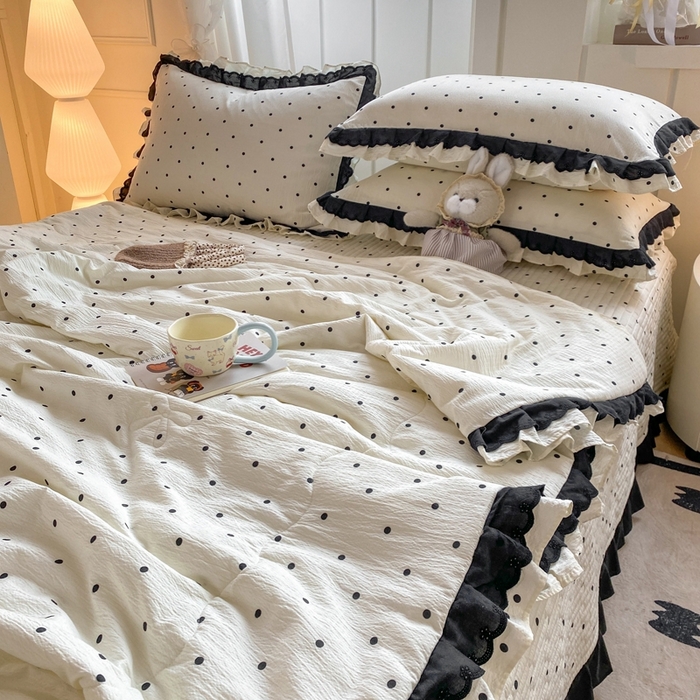 91家纺网 家纺一手货源 找家纺 富之航家纺 2025直播爆款公主风床盖夏被四件套 奶油波点