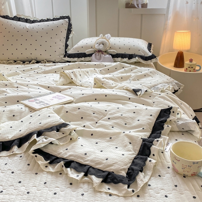 91家纺网 家纺一手货源 找家纺 富之航家纺 2025直播爆款公主风床盖夏被四件套 奶油波点