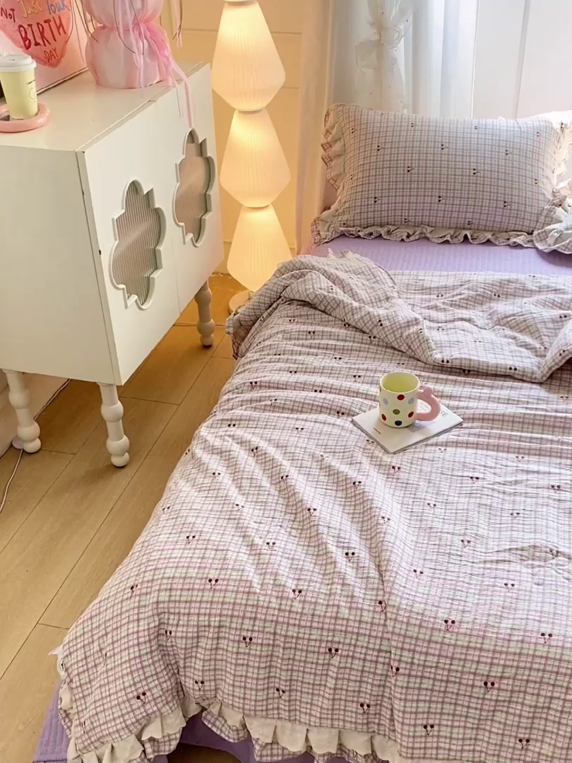 91家纺网 家纺一手货源 找家纺 富之航家纺 2025直播爆款公主风床盖夏被四件套 樱桃千层