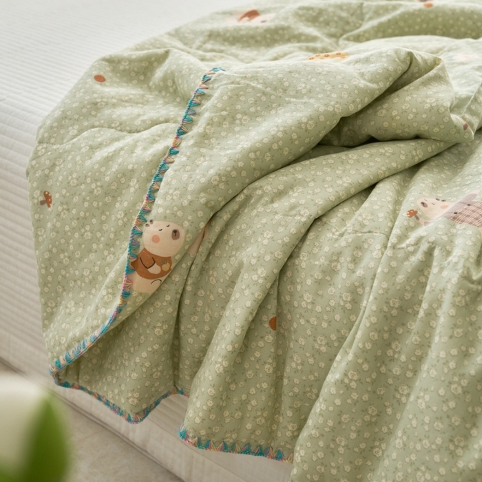 91家纺网 家纺一手货源 找家纺 洋铭区（原狠狠爱） 2025新款贝壳彩边双层纱夏被被子被芯 赖赖猪