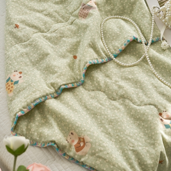 91家纺网 家纺一手货源 找家纺 洋铭区（原狠狠爱） 2025新款贝壳彩边双层纱夏被被子被芯 赖赖猪