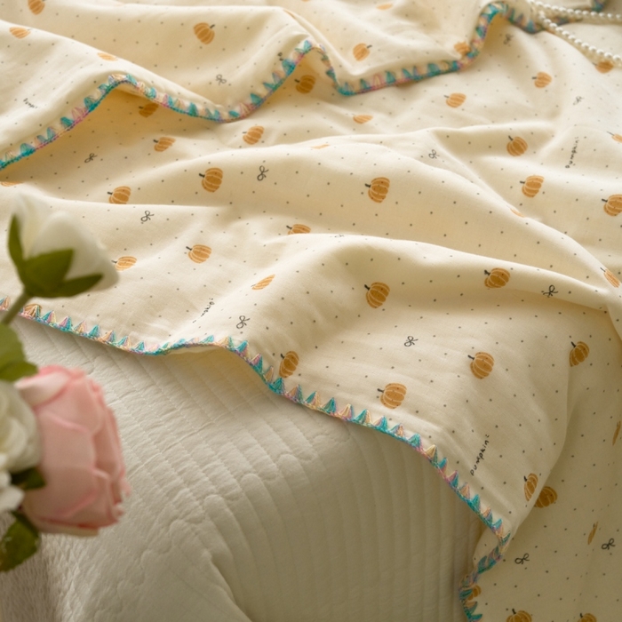 91家纺网 家纺一手货源 找家纺 洋铭区（原狠狠爱） 2025新款贝壳彩边双层纱夏被被子被芯 焦糖小南瓜