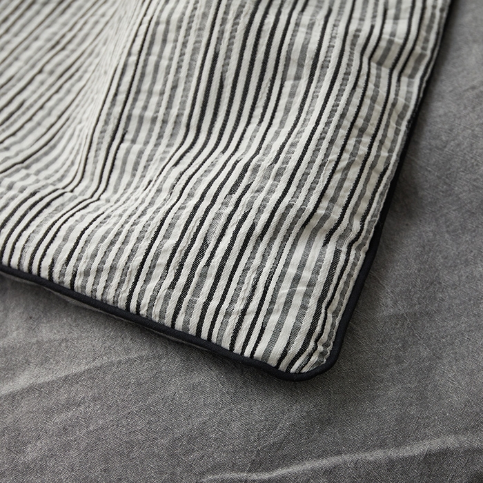 91家纺网 家纺一手货源 找家纺 （总）怡家居 2025新款色织大提花腊肠狗夏被夏凉被空调被四件套