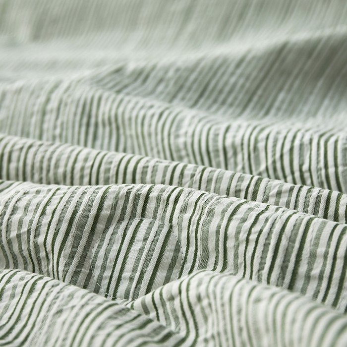 91家纺网 家纺一手货源 找家纺 怡家居 2025新款色织大提花腊肠狗夏被夏凉被空调被四件套 夏被-绿条腊肠狗