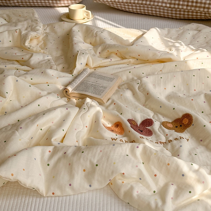 91家纺网 家纺一手货源 找家纺 洋铭区（原狠狠爱） 2025新款双层纱毛巾绣夏被夏凉被空调被 淘淘兔