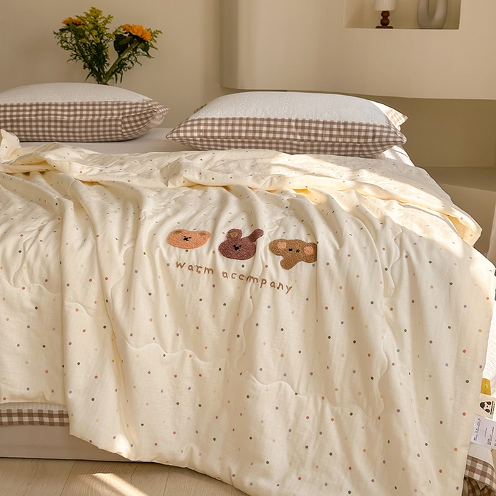 91家纺网 家纺一手货源 找家纺 洋铭区（原狠狠爱） 2025新款双层纱毛巾绣夏被夏凉被空调被 淘淘兔