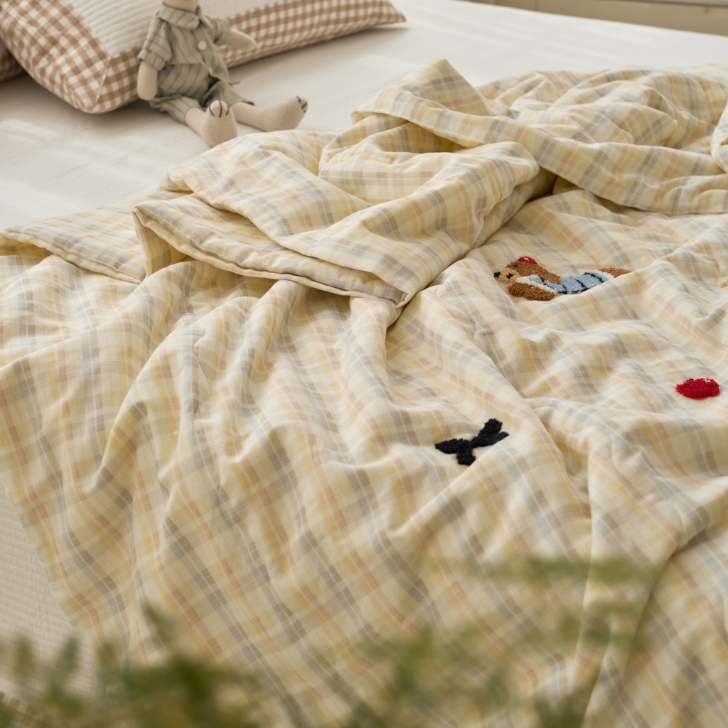 91家纺网 家纺一手货源 找家纺 洋铭区（原狠狠爱） 2025新款双层纱毛巾绣夏被夏凉被空调被 汽车小狗