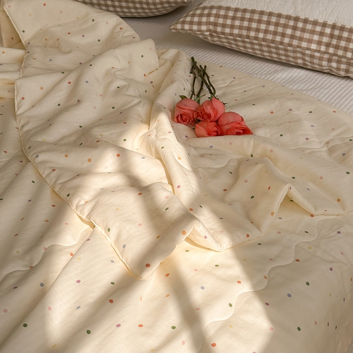 91家纺网 家纺一手货源 找家纺 洋铭区（原狠狠爱） 2025新款双层纱毛巾绣夏被夏凉被空调被 淘淘兔