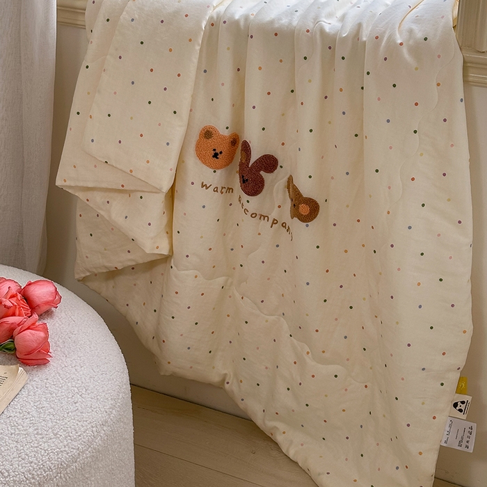 91家纺网 家纺一手货源 找家纺 洋铭区（原狠狠爱） 2025新款双层纱毛巾绣夏被夏凉被空调被 淘淘兔