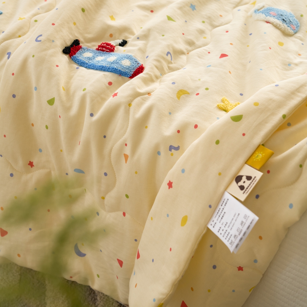 91家纺网 家纺一手货源 找家纺 洋铭区（原狠狠爱） 2025新款双层纱毛巾绣夏被夏凉被空调被 海洋公园