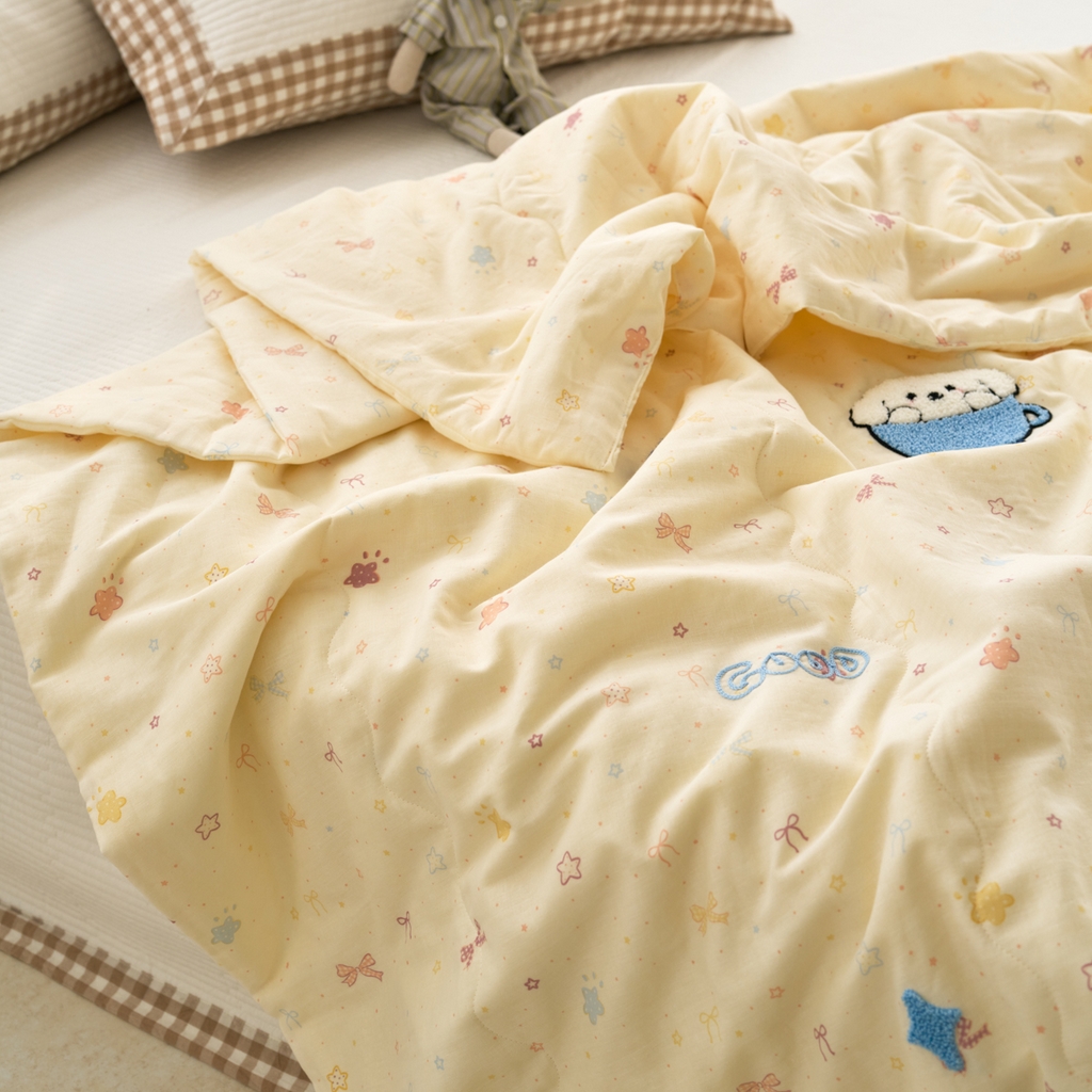 91家纺网 家纺一手货源 找家纺 洋铭区（原狠狠爱） 2025新款双层纱毛巾绣夏被夏凉被空调被 晚安兔