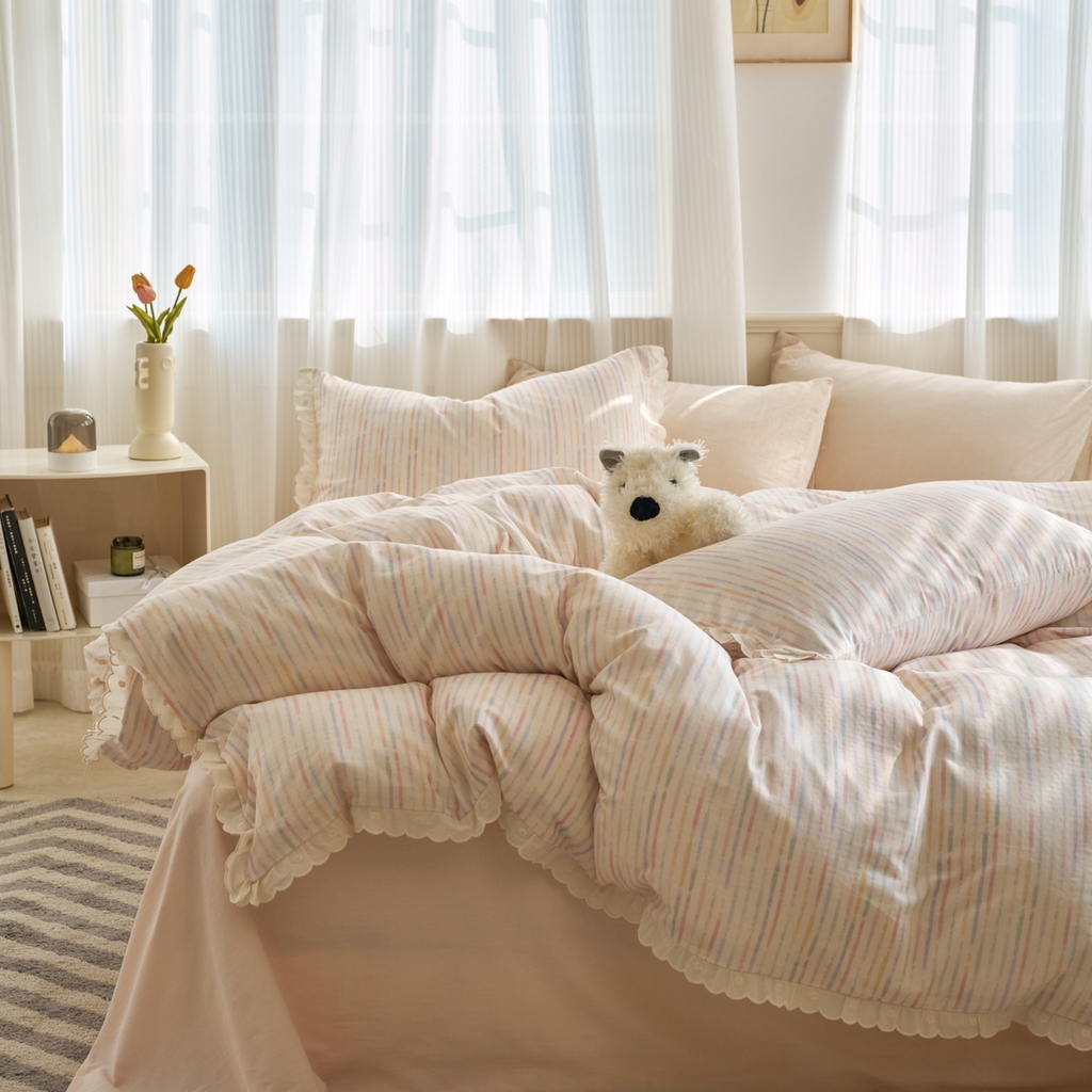 91家纺网 家纺一手货源 找家纺 洋铭区（原狠狠爱） 2025新款花边全棉双层纱四件套 缤纷彩虹