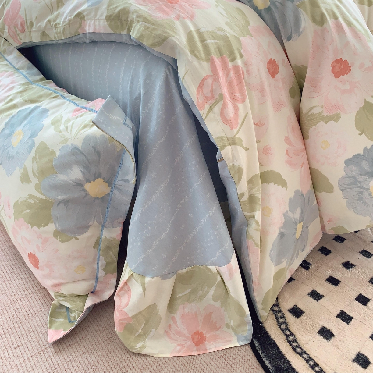 91家纺网 家纺一手货源 找家纺 莱豫家纺 2025新款亲肤舒适小清新印花全棉纯棉四件套-第二批 魅影