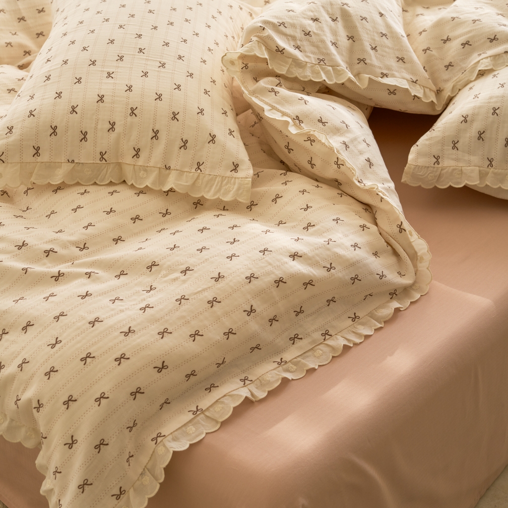 91家纺网 家纺一手货源 找家纺 洋铭区（原狠狠爱） 2025新款花边全棉双层纱四件套 拿铁蝴蝶结