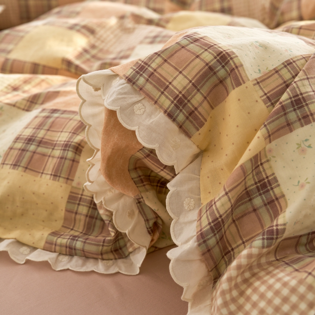 91家纺网 家纺一手货源 找家纺 洋铭区（原狠狠爱） 2025新款花边全棉双层纱四件套 罗马咖格