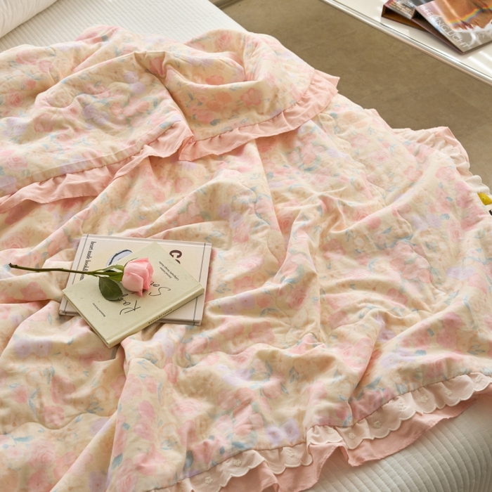 91家纺网 家纺一手货源 找家纺 洋铭区（原狠狠爱） 2025新款A类双层纱双层花边款系列夏被夏凉被空调被 飞燕粉花