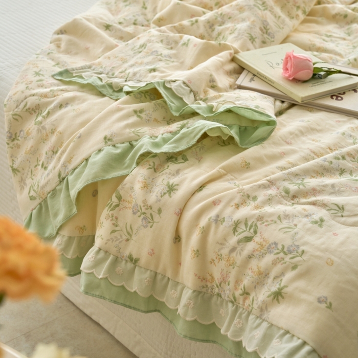 91家纺网 家纺一手货源 找家纺 洋铭区（原狠狠爱） 2025新款A类双层纱双层花边款系列夏被夏凉被空调被 春日樱草