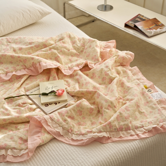 91家纺网 家纺一手货源 找家纺 洋铭区（原狠狠爱） 2025新款A类双层纱双层花边款系列夏被夏凉被空调被 朵朵玫瑰