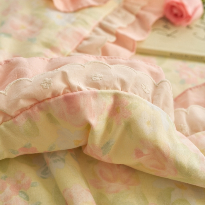 91家纺网 家纺一手货源 找家纺 洋铭区（原狠狠爱） 2025新款A类双层纱双层花边款系列夏被夏凉被空调被 蔷薇花开