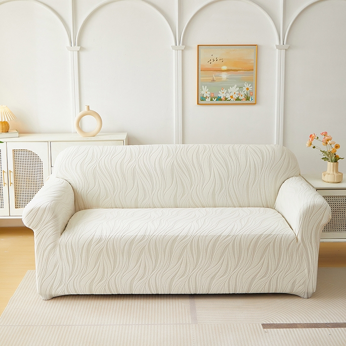 91家纺网 家纺一手货源 找家纺 共鸣沙发套 2025春夏新款水波纹弹力提花全包万能沙发套单沙发套全包款 象牙白