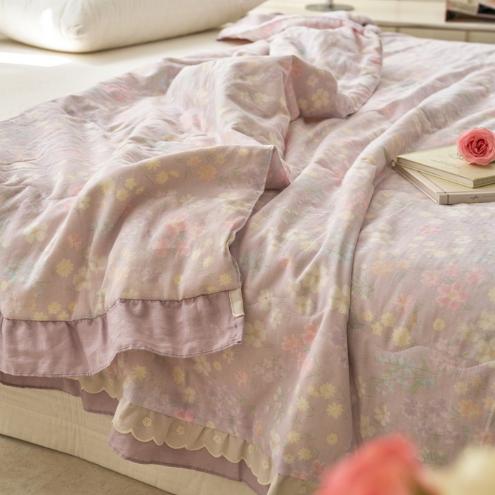 91家纺网 家纺一手货源 找家纺 洋铭区（原狠狠爱） 2025新款A类双层纱双层花边款系列夏被夏凉被空调被 小紫雏菊