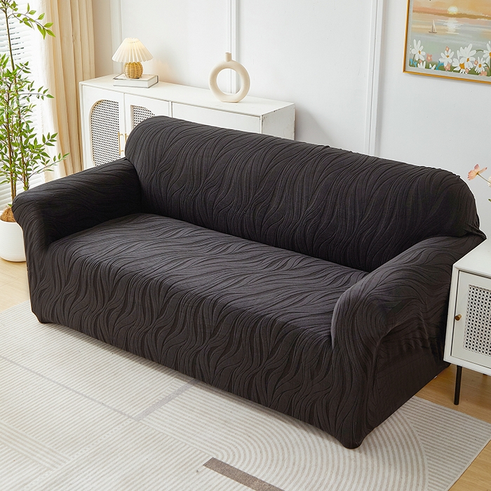 91家纺网 家纺一手货源 找家纺 共鸣沙发套 2025春夏新款水波纹弹力提花全包万能沙发套单沙发套全包款 黑色