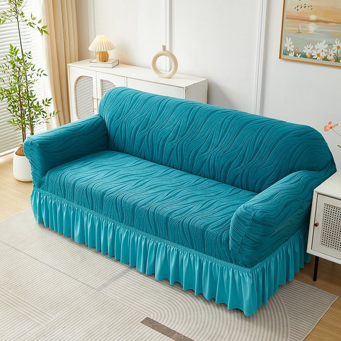 91家纺网 家纺一手货源 找家纺 共鸣沙发套 2025春夏新款水波纹裙摆弹力提花全包万能沙发套单沙发套裙摆款 橄榄绿