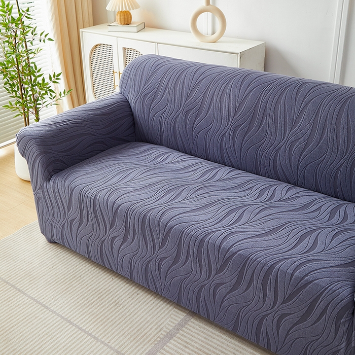 91家纺网 家纺一手货源 找家纺 共鸣沙发套 2025春夏新款水波纹弹力提花全包万能沙发套单沙发套全包款 深灰色（偏蓝）