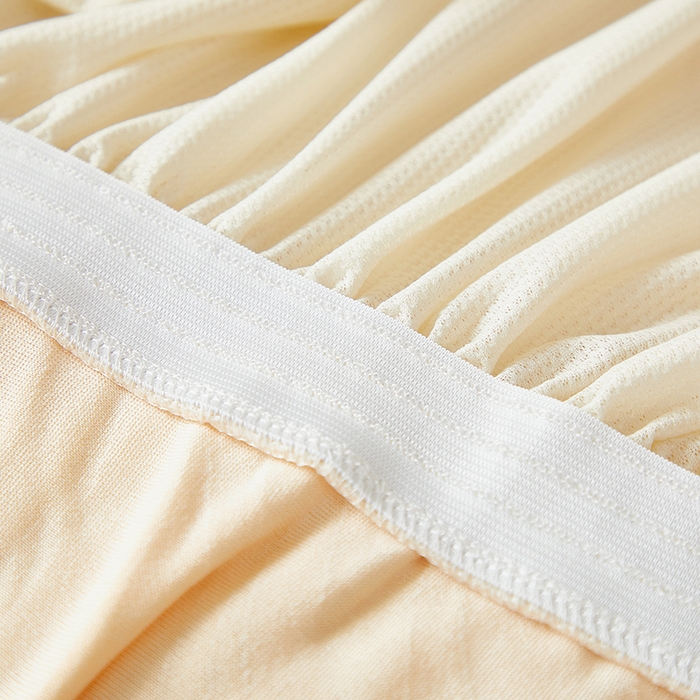 91家纺网 家纺一手货源 找家纺 共鸣沙发套 2025春夏新款水波纹裙摆弹力提花全包万能沙发套单沙发套裙摆款 米黄色