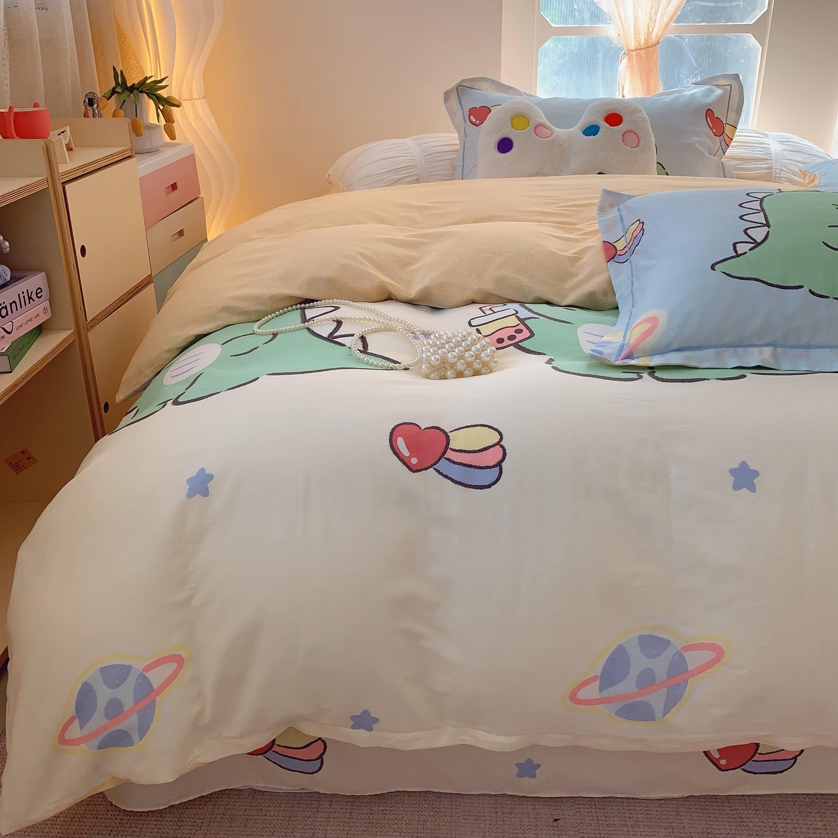 91家纺网 家纺一手货源 找家纺 莱豫家纺 2025新款亲肤舒适小清新印花全棉纯棉四件套-第二批 星际恐龙