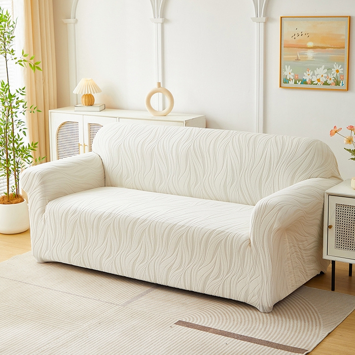 91家纺网 家纺一手货源 找家纺 共鸣沙发套 2025春夏新款水波纹弹力提花全包万能沙发套单沙发套全包款 象牙白