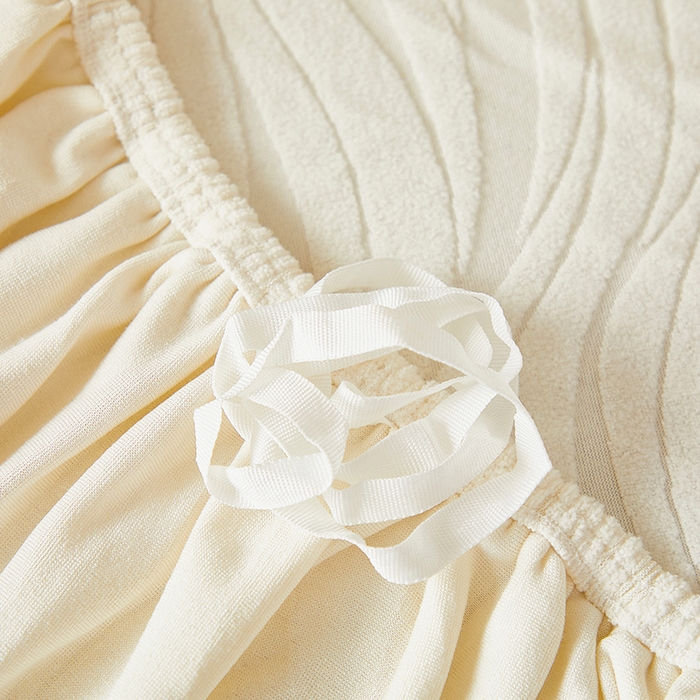 91家纺网 家纺一手货源 找家纺 共鸣沙发套 2025春夏新款水波纹弹力提花全包万能沙发套单沙发套全包款 象牙白