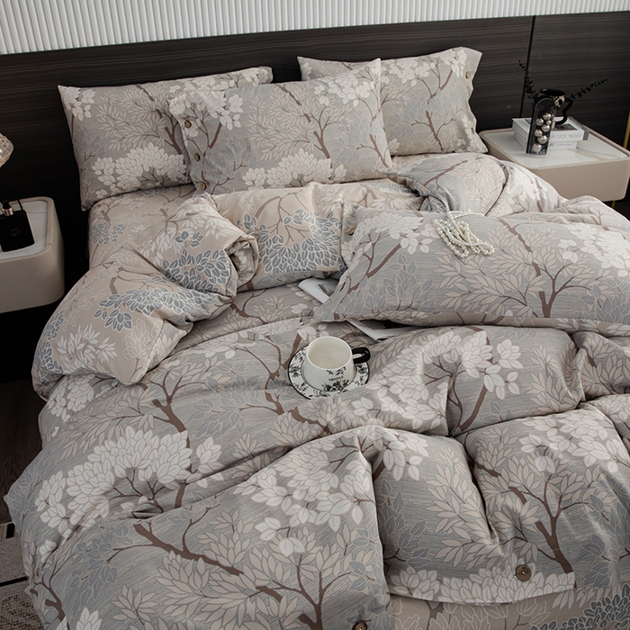 91家纺网 家纺一手货源 找家纺 果洋家纺 2025新款水洗双层纱复古纽扣款轻奢风小碎花系列四件套 粉黛-灰